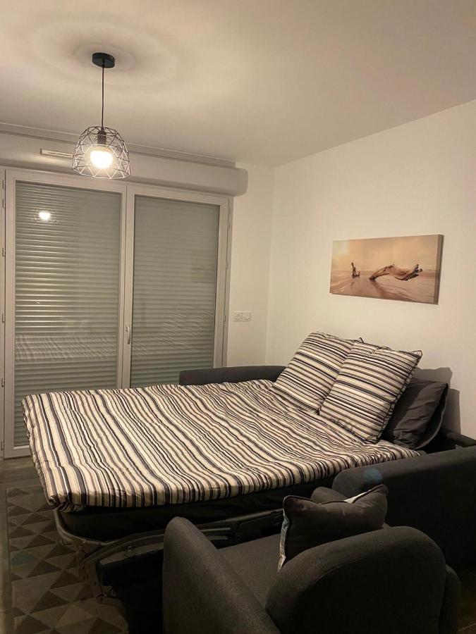 Appartement Neuf Moderne Avec Piscine Пюже-сюр-Аржан Екстериор снимка